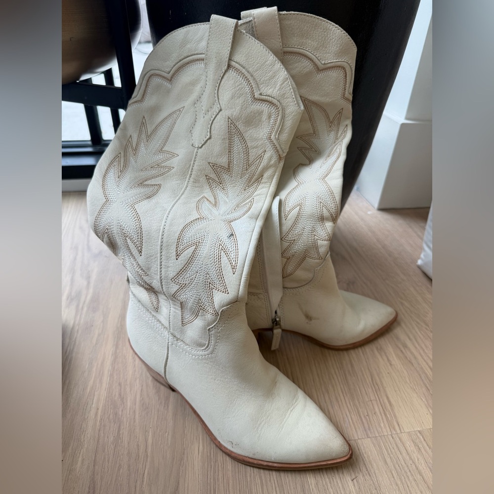 DOLCE VITA Women's SHIREN Cowboy Boot, Sand Nubuck size 8
